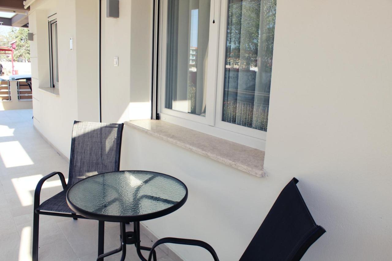 شقة Saan Luxury Living Nea Kallikrateia المظهر الخارجي الصورة